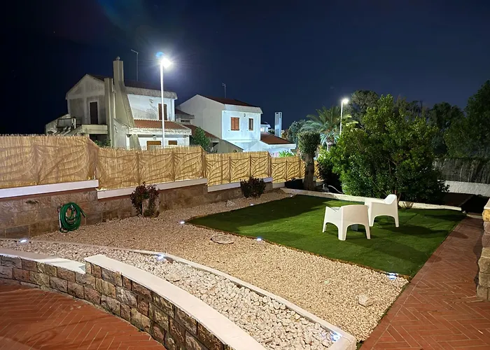 Bed And Breakfast Villa Teis Quartu SantʼElena